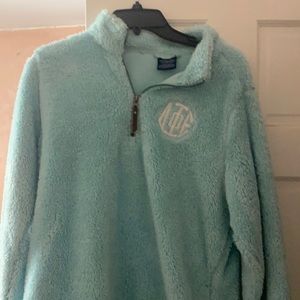 Charles River Delta Phi Epsilon Sweatshirt #deltaphiepsilon #dphie